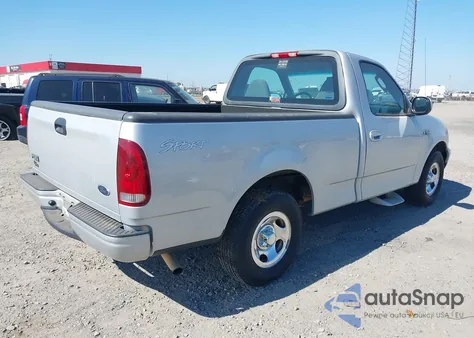 2002 Ford F-150 Xl/Xlt z USA, uszkodzony, nr VIN 1FTRF17202NB02665